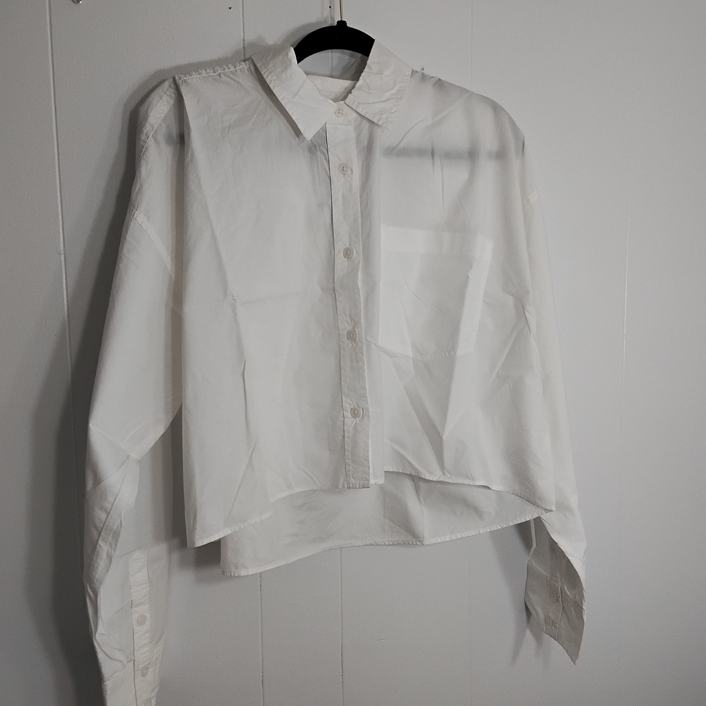 American Eagle Outfitters White Casual Button Down Shirt
